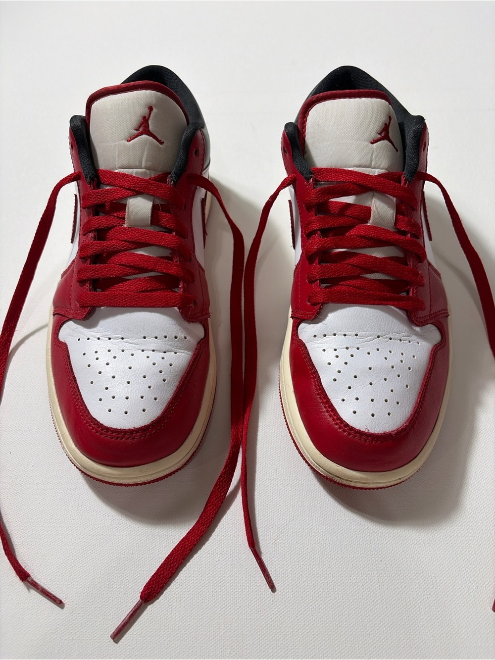 Nike Air Jordan 1 Low Red White Black Sneakers Men’s Size 9.5
